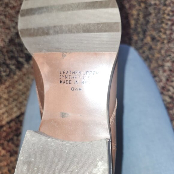 Brown leather boots - Picture 4 of 4